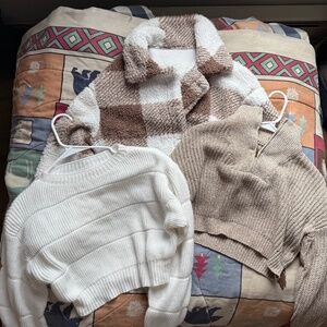 XS Neutral Cropped Sweaters & Sherpa Jacket : Lot of 3